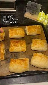 Bakery Style Chicken Patties at Home 🥐🔥 | Super Easy Puff Pastry Recipe #viralrecipe #viralreels