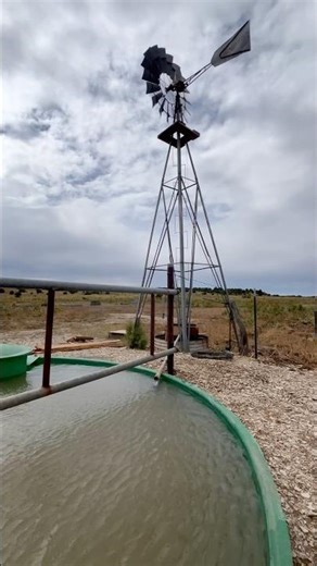 💧Old Mills keep on Pumping #windmill
