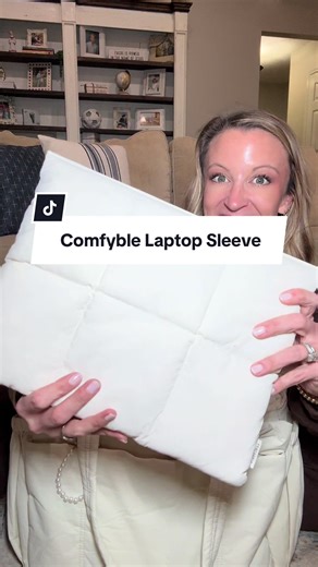 Stylish and Protective Laptop Sleeve for Busy Lives