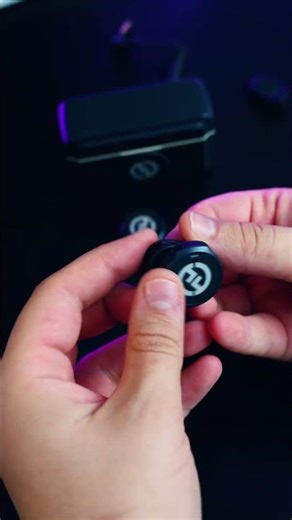 Hollyland Lark M2 Wireless Microphone - Unboxing (2026)