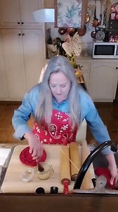 16K views · 673 reactions | Showed the wooden spoons and cutting board some love today. Spoon butter 1 T bees wax 3 T coconut oil or other food safe oil Heat until melted. #woodpreservation #spoonbutter | Kimmy's Southern Cooking | Facebook