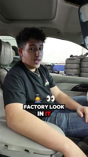 ThisAcura MDX now has a modern Bluetooth module installed