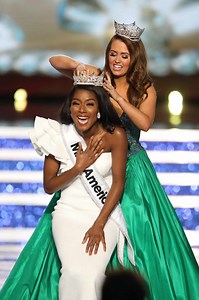 Miss New York Nia Imani Franklin Crowned Miss America 2019