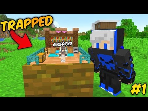 😂I Tricked My Cute Girlfriend with a TINY Base in Minecraft... #1