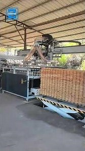 Easy-Use Palletizer for Woodworking Shops With Wooden Floor Stacking