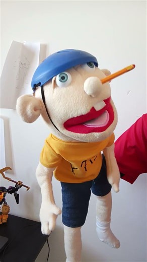 how kids on 2021 made friends #viral #comedy #funny #2021 #jeffy