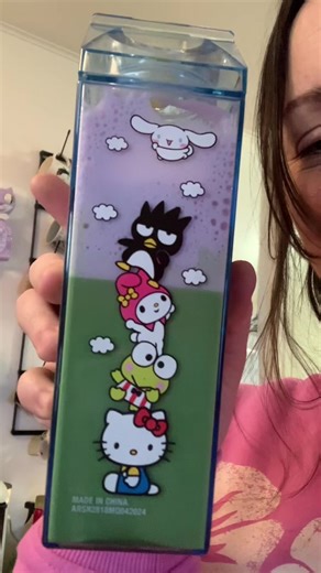 -2 tsp Chazoku Matcha -1/4 cup hot water or cold milk -whisk in a W motion - add 1/2 cup milk or more until you see the color you want - combine milk and ube syrup and froth -bottle is from Hot Topic (yes i still go there) #matcha #matchalatte #hellokitty #morning #cinnamonroll