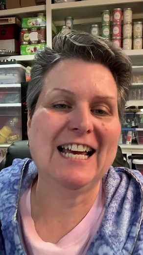 Can I use food coloring for candles? #shorts