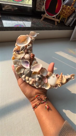 Priyanka kadam | Diy Shell Dream Catcher🌙 . Diy,art,craft with she’ll, Easy diy, reelkrofeelkro,reelitfeelit,reel, insta, crafts, craft idea, diy crafts,... | Instagram