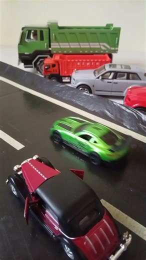Toy Car ASMR | Big Highway Race with Toy Cars 🚗🏁