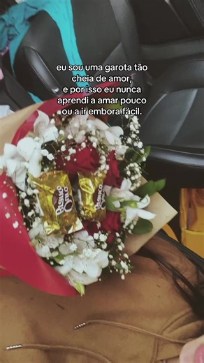 Os vídeos de Nicole Ferreira (@nicole.ferreira449) com som original - fernandasilvaphx