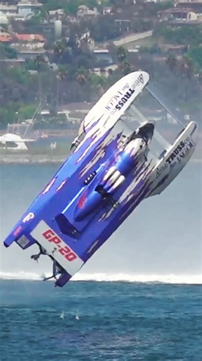 Hydroplanes on Instagram: "GP-20 Mission Bay Blow Over Ed Preston takes a wild ride in the @blownincome_gp20racing @grand_prix_america_hydroplanes @sdbayfair bayfair 2022 Driver was not injured in the accident. Thank You for sharing 🏁 @sdbayfair 2022 Mission Bay San Diego, CA crash footage shot by @tait.meyer / @meyerhydros Pit Tower Cam HYDROPLANES - “It’s an airplane wing with the training wheels on the side and you fly it over the water” - Chip Hanauer #Montwork Showcasing the sport of hydro