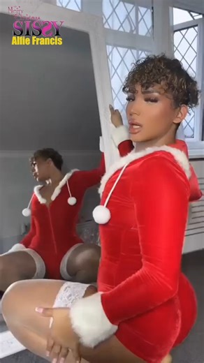 Sissy on Instagram: "🏳️‍⚧️ Alfie Francis 🌲Merry Christmas Sissy Family✨"