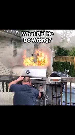 What did he do wrong? #bbq #fail #funny #churrasco #grilling | Beatdown BBQ