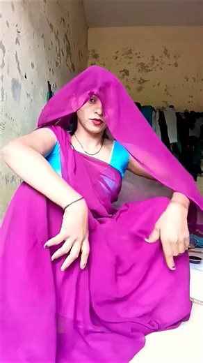 मैं आपको एक कहानी सुनाऊंगी आप हंसते रह जाएंगे