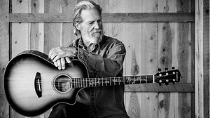 Jeff Bridges: “What's great about the guitar is that it's very honest. The more you put in, the better you get“