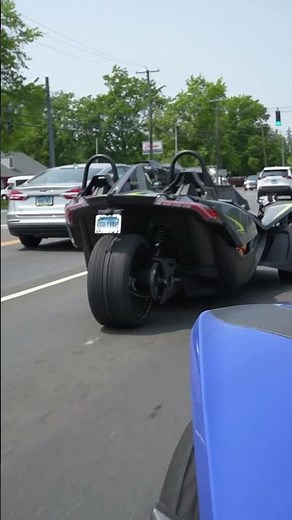 Slingshot SL vs. SLR. Which ones faster …..