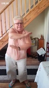 1.2M views · 8K reactions | These floss dance attempts are absolute gold  | UNILAD | Facebook