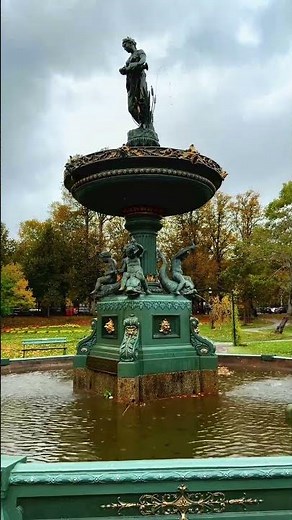Halifax Public Gardens… Wait for the Views 🤯🌿