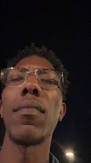 What yall go thru when yall clocked in? #FoodLion #FoodTok #ClockThat #Retail #Cashiers