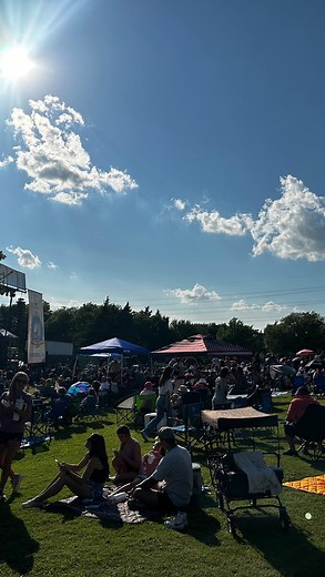Rockwall turns 171 and you’re invited to the party! Join us Saturday, May 17 for Founders Day fun—farmers market, art, wine walk, live music (hello, Josh Turner!), and so much more. See you there! 🎤🤠☀️ #visitrockwall #rockwalltx #foundersday #livemusic #visittexas #harrymyerspark #texastourism #festival | Visit Rockwall