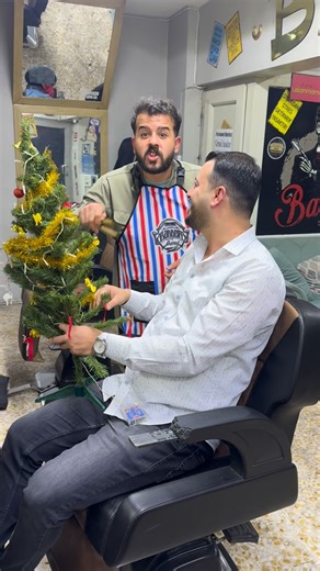 Sait Furkan İvgen on Instagram: "Bu fırsatı kaçırmayalım dediğin kişiye gönder !🎄#gaziantep #komedi #türkiye #kampanya #yeniyıl"