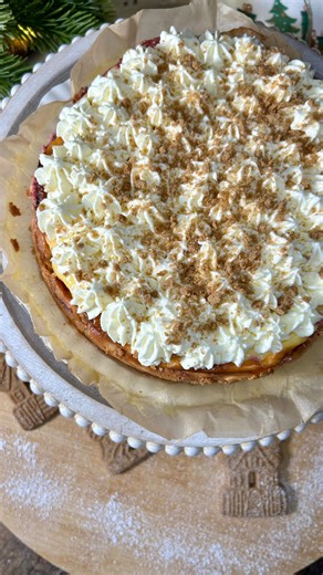 Corie | ⭐ Spekulatius-Himbeer-Kuchen (kleine Springform 18–20 cm) Zutaten Boden: 120 g Spekulatius 60 g Butter, geschmolzen Zutaten Füllung: 300... | Instagram