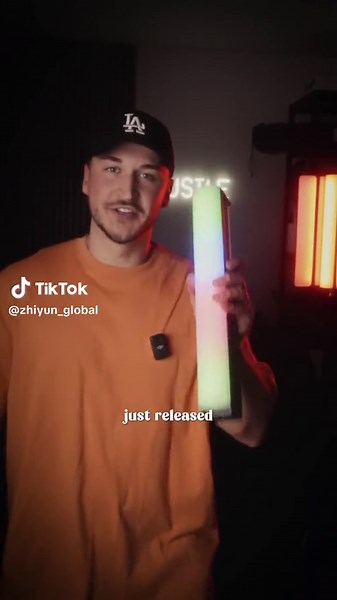 CINEPEER C100: Creatividad Iluminada