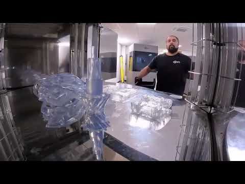 Stratasys Academy | Neo 450/800 3Dプリンター: UV後硬化プロセス