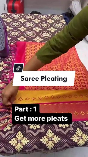 Saree Pleating Tips #sareepleating #sareeironingandpleating #diivazsecret_galleria #sareelover #pleatingsaree #saree #fypシ #fypage #fyp #sareeiron #supportsmallbusiness