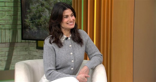 Idina Menzel returns to Broadway for new musical, "Redwood"