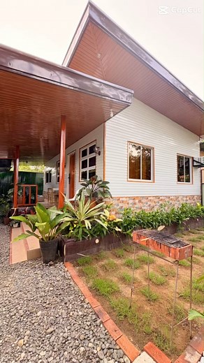 Promise, hindi mainit ang half cladding house na may HardieFlex wall sa loob 🏡❄️. Presko, matibay, at sobrang komportable tirhan!" #halfcladdinghouse #hardieflexwall #preskongtahanan #modernhome #ComfortLiving #housegoals #dreamhouse #SIMPLEHOUSE | Balay.ph