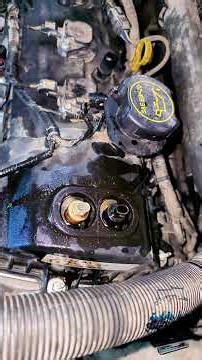Ford Explorer Engine oil Seal Leakage #auto #mechanic #shorts #idea