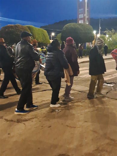 asi inicia la fiesta de las cruces el 1 de mayo huancané #huancané #huancane_puno_perú