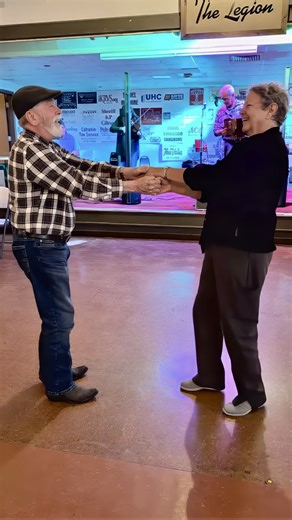 Cajun Jig to Donny Broussard at American Legion in Rayne on 11/01/25 | Louisiana Dance Videos