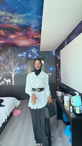 New outfit 🖤🤍😍 | Amy Traoré