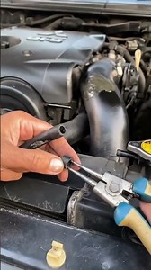 Broken Radiator Overflow Port Quick Fix Hack! 🚗🔧 #shorts #carrepair #mechanic #auto #diy