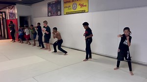 KIDS BOXING IN SESSION 🥊 Ages 8-12 and Teens | Brooklyn Mixed Martial Arts