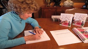 Legendary golfer Byron Nelson's wife Peggy pens new book