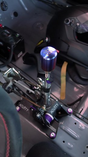 #ASMR gear shifts with @purpearldc2 ACUiTY k-swap short shifter setup. He added our ESCO-Ti shift knob and eggplant emoji charm to spice up Integra’s interior this racing season. It’s quite the package 🍆. #acuityinstruments #manualtransmission #savethemanuals #shortshifter #cars #carsoftiktok #honda #acura