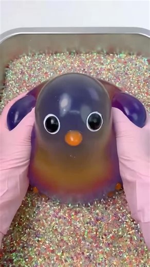 Booplesquishy on Instagram: "Extra Large Chick Squishy 🐤 #cute #cure #satisfying #squishy #toys #toy #gift #share #asmr #diy #healing #soft #relax"