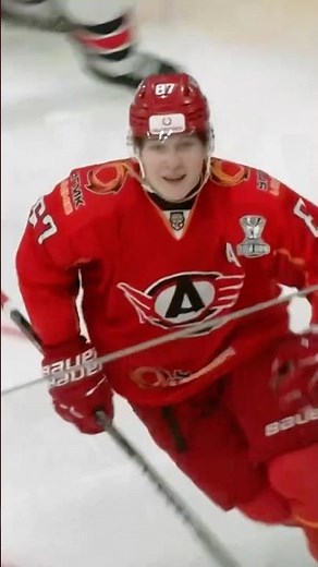 A beautiful goal against the grain 🤩🤩🤩 #MHL