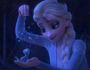 'Frozen 2': Bruni la salamandra, el nuevo personaje de Disney que ya tiene a los fans enamorados