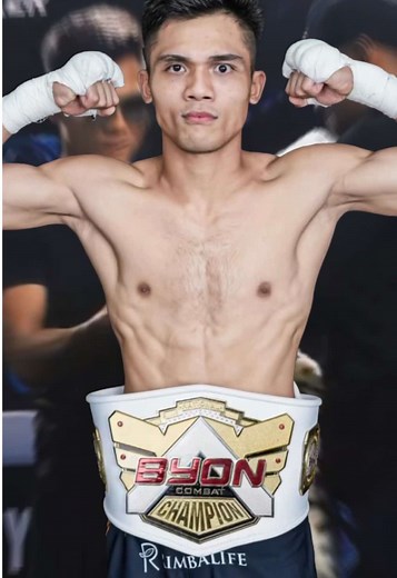 The best technique needs the best support 👑 Whittaker jadi pilihan @Aziz Calim buat ngedukung performa maksimal sampai jadi juara Kickstriking Nasional 🥇🔥 #AzizCalim #Whittaker #Thecrauser #Combat #Byon