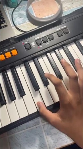 How to play among us on your keyboard