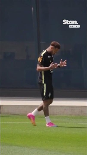 Neymar put through the Brazil gauntlet in training 🤣 #WorldCup #Brazil #Neymar
