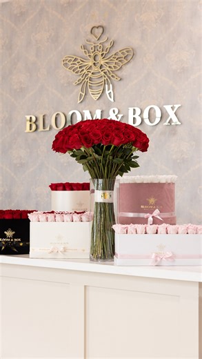 𝐁𝐥𝐨𝐨𝐦 𝐚𝐧𝐝 𝐁𝐨𝐱 𝐅𝐥𝐨𝐰𝐞𝐫𝐬 | 🌹And this is how I easily paper wrap a 50-count ramo buchón 🌹 . Guys, don’t make the process stressful or complicated — just go with the... | Instagram