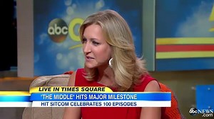 Cast of 'The Middle' Celebrates Milestone Moment on 'GMA'