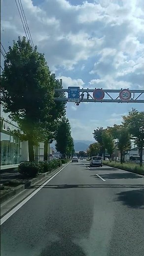 愛媛県松山市 井門町 国道33号線を走行