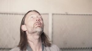 Radiohead - Daydreaming (Music Video)